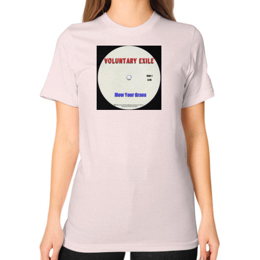 Unisex T-Shirt (on woman) Light pink - Voluntary Exile